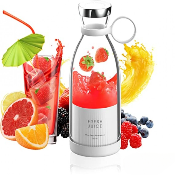 Fresh Juices on the Go: Powerful Mini Blender Bottle (Recharge & Blend)!